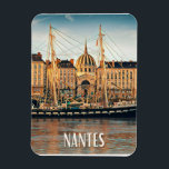 Magnet Flexible Nantes Photo Vintage<br><div class="desc">Nantes est commune de l'ouest de la France, au sud du Massif armoricain, qui s'exprime sur les rives de la Loire, à 50 km de l'océan Atlantique. Chef-lieu du département de la Loire-Atlantique, et préfecture de la région Pays de la Loire, elle est, en 2019, la sixième commune la plus...</div>
