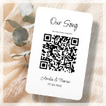 Magnet Flexible Notre code QR | Conservation personnalisée<br><div class="desc">Voici "Our Song Keepsaké Magnet" - une façon unique et personnelle de chérir cette mélodie spéciale pour toujours. Doté d'un arrière - plan blanc élégant et d'un élégant script noir, l'aimant peut être personnalisé en ajoutant votre propre lien QR à votre chanson d'amour préférée. Il suffit de scanner le code...</div>