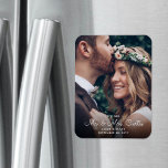 Magnet Flexible Nouveau M. & Mme Newlyweds Photo Chic Mariage Keep<br><div class="desc">Ajoutez une touche élégante aux décorations de la maison des jeunes mariés avec un mariage photo personnalisé "Mr & Mrs" tout simplement élégant. L'image et le libellé de ce modèle sont simples à customiser. Le design de superposition en lettres blanches comprend une image de votre choix, une calligraphie de script...</div>