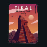 Magnet Flexible Parc national de Tikal Guatemala Vintage<br><div class="desc">Design d'illustration vectorielle Tikal. Tikal est une ancienne citadelle maya dans les forêts tropicales du nord du Guatemala.</div>