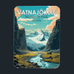 Magnet Flexible Parc national de Vatnajokull Islande Voyager Vinta<br><div class="desc">Design vectoriel Vatnajökull. Définie par des glaciers massifs,  des grottes de glace,  des sommets enneigés,  des zones géothermiques et des rivières,  la région comprend Jökulsárlón.</div>