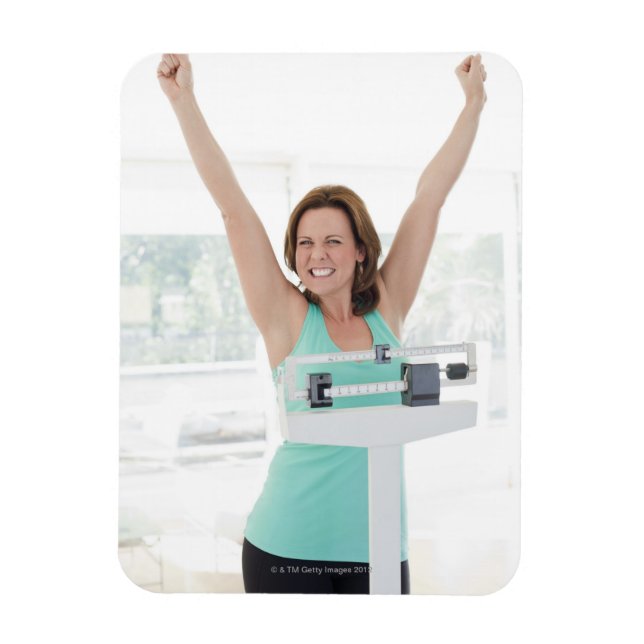 Magnet Flexible Perte de poids réussie. Bonne femme pesant (Vertical)