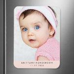 Magnet Flexible Photo bébé moderne | Rose pâle<br><div class="desc">bébé moderne,  photo enfant. Vous pouvez également ajouter votre photo de famille.</div>