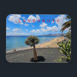 Magnet Flexible Plage de Lanzarote et nuages vue aimant<br><div class="desc">Une image parfaite vue sur une plage de l'île de Lanzarote aux Canaries imprimée sur un aimant souvenir frigo.</div>