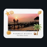 Magnet Flexible Plage Warmest Warmest Photo Noël moderne<br><div class="desc">Aimant de Noël moderne avec un design simple et amusant avec une étoile de mer,  un palmier,  une boisson à la noix de coco et des coquillages accusant votre photo de plage préférée avec le salut "Warmest Wiscis" et votre nom.</div>