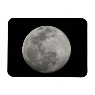 Magnet Flexible Pleine lune en noir et blanc. Crédit : Arthur