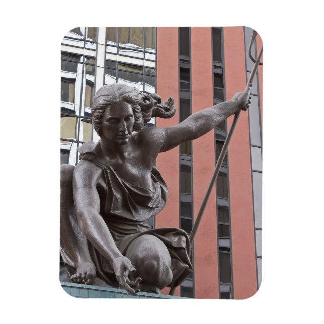Magnet Flexible Portlandia statue, Portland, Oregon (Vertical)