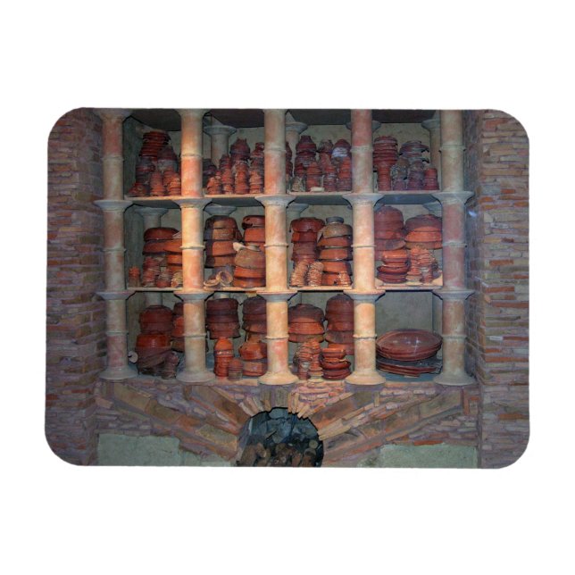 Magnet Flexible Pottery oven from Graufesenque, c.150 BC (photo) (Horizontal)