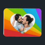 Magnet Flexible Rainbow Gay Couple Photo dans Heart Romantic Love<br><div class="desc">Un mignon couple gay pride personnalisé pour les hommes heureux mariés. Ajoutez votre propre photo romantique dans le joli coeur LGBT pour un présent artistique personnalisé d'amour.</div>