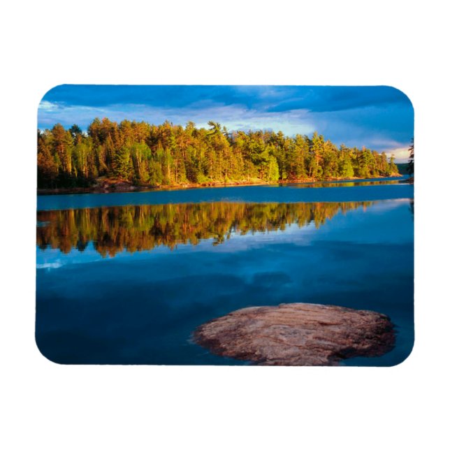 Magnet Flexible Réflexions de début de soirée dans les eaux limitr (Horizontal)