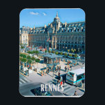 Magnet Flexible Rennes Photo Vintage<br><div class="desc">Rennes est une commune du nord-ouest de la France,  chef-lieu du département d’Ille-et-Vilaine et de la région Bretagne. La ville se situe en Haute-Bretagne — partie orientale de la Bretagne — à la confluence de l’Ille et de la Vilaine. Ses habitants sont appelés les Rennais et les Rennaises.</div>
