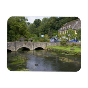 Magnet Flexible Ruisseau à truites dans le village de Bibury,