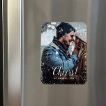 Magnet Flexible Santé | Parties scintillant Glitz Faux superpositi<br><div class="desc">Magnets photo de vacances imprimés sur mesure avec un modèle simple pour la personnalisation. Ce design moderne chic a une bordure de confetti en faux parties scintillant et un texte de calligraphie élégant. Le libellé dit "Bravo !". Personnalisez-le avec vos photos et ajoutez votre nom de famille et l'année. Utilisez...</div>