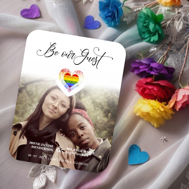 Magnet Flexible Soyez notre invité Fierté Arc-en-ciel Cœur Lesbien (Be our Guest Quote Cute Pride Rainbow Heart Lesbians Gays Photo Save the Date Magnet Card. )