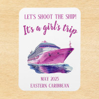 Tirer sur le bateau Croisière Groupe fille rose
