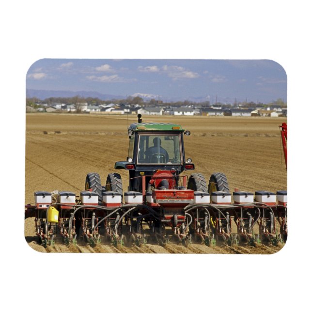 Magnet Flexible Tracteur tirant un semoir de maïs semence. (Horizontal)