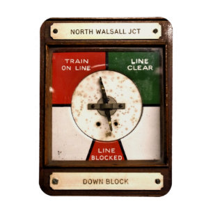 MAGNET FLEXIBLE TRAIN STATIONS