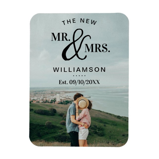 Magnet Flexible Typographe moderne Photo Wedding Announcement (Vertical)