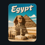 Magnet Flexible Vintage voyage Le Caire Egypte Pyramide Retro Grap<br><div class="desc">Entrez dans l'allure mystique de l'Egypte avec ce design captivant d'inspiration voyage vintage. Avec son charme nostalgique et son élégance intemporelle,  ce design rend hommage aux merveilles antiques et au riche patrimoine culturel de cette destination emblématique.</div>