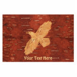 Magnet Photo Sculpture Corbeau rustique sur écorce de Birch Intérieur<br><div class="desc">Une recréation numérique d'une image simple de Corbeau (Corvus corax) formée par le raclage minutieux de la surface externe rougeâtre sur le côté arrière de l'écorce de bouleau pour révéler la couche plus légère et jaunâtre sous la surface. Il s'agit d'un artisanat traditionnel parmi les Amérindiens et les Premières nations...</div>