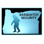 Magnet Photo Sculpture Sasquatch Security - Oregon<br><div class="desc">Comprend la silhouette foncée d'un Sasquatch (Bigfoot) sur un arrière - plan bleu poudreux encadré par le contour de l'Oregon, ainsi que le texte "SASQUATCH SECURITY". Allez avec Sasquatch Security pour sauvegarder votre maison et vos objets de valeur. Sécurité dérangeante - comme les Sasquatch sont si rarement vus, vous ne...</div>