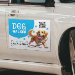 Magnet Pour Voiture Chien Walker Animal de compagnie assis Happy Chien<br><div class="desc">Chien Walker mignonne Happy Chien Animal de compagnie Sitter Blue Paws Magnets de voiture.</div>