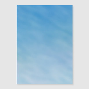 Magnifique ciel bleu doux avec des nuages de rêve