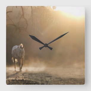 Magnifique Pays Western Horloge Horse