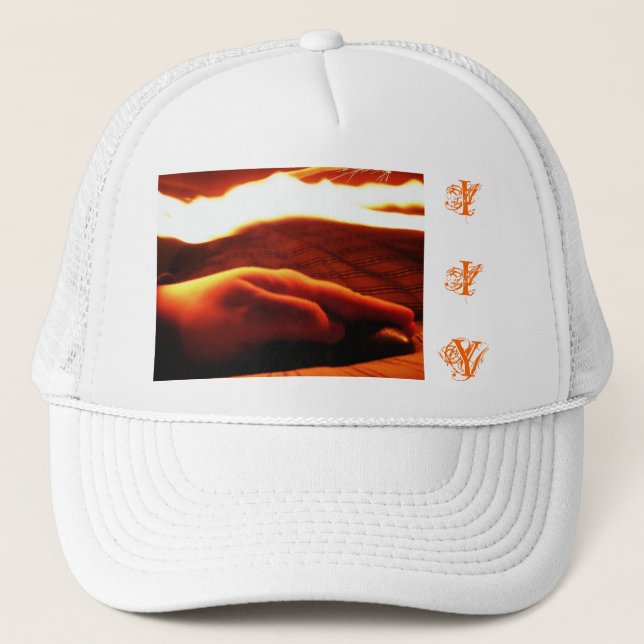 Main sous le casquette du feu (Devant)