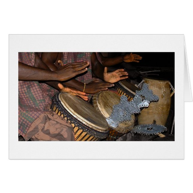 Mains aux coeurs de tambours à Dieu (Devant horizontal)