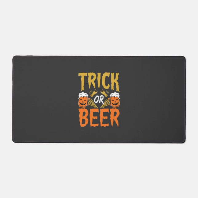 Mains de squelette de bière ou farce d'Halloween (Recto)