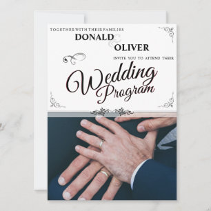 Mains d'un couple gay de mariage avec des anneaux