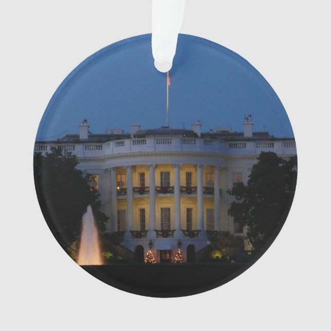 Maison Blanche de Noël à la nuit à Washington DC (devant)