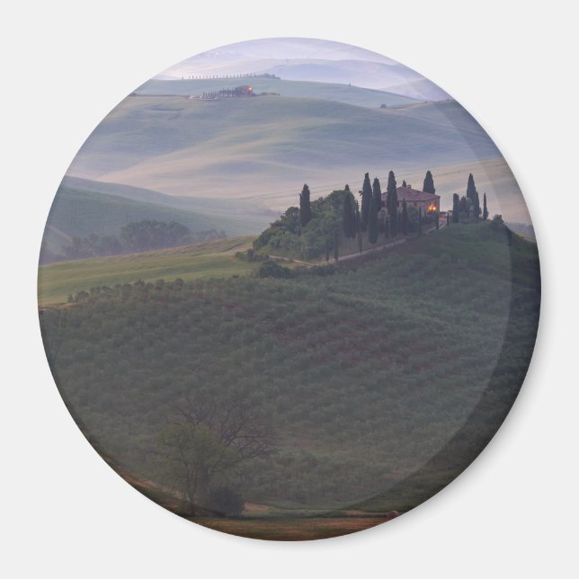 Maison en Toscane dans le matin aimant rond brouil (Devant)