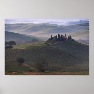 Maison en Toscane dans le matin poster brouillard