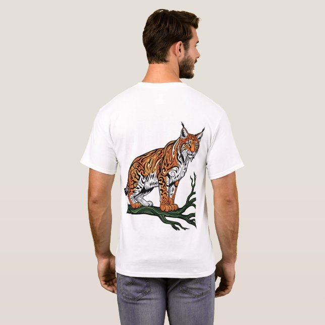 Majestic Lynx on Branch T-Shirt (Dos entier)