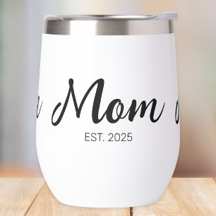 Maman a établi un nouveau cadeau pour maman