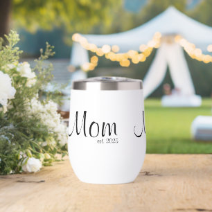Maman a établi un nouveau cadeau pour maman