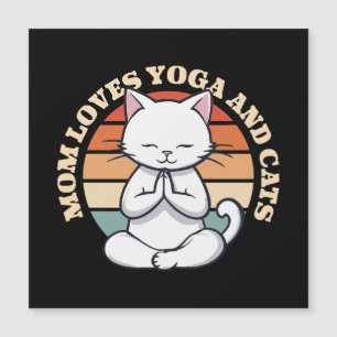 Maman aime les chats et le yoga