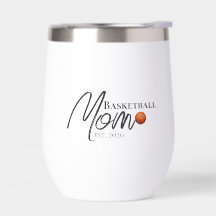 Maman de basketteuse établie 