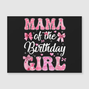 Maman de la fille qui fête son anniversaire Famill