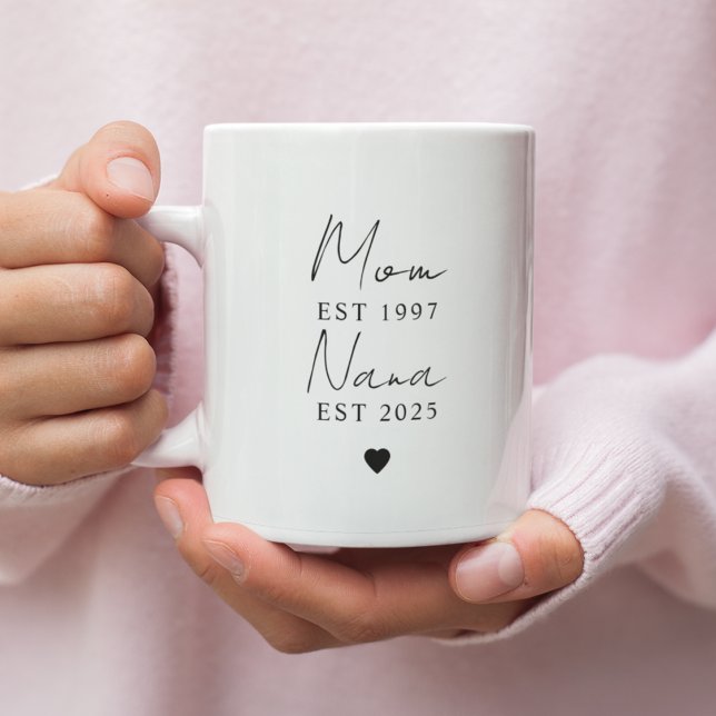 Maman personnalisée Nana EST Year Mug | Minimalist (Créateur téléchargé)