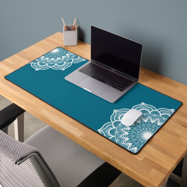 Mandala blanc sur fond bleu (Bureau 2)
