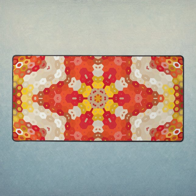 Mandala Hexagonal Rouge et Jaune (Red and Yellow Hexagon Mandala Desk Mat by Wormhole Orbital)