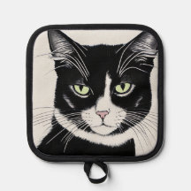 Chat noir avec amplitude de chat