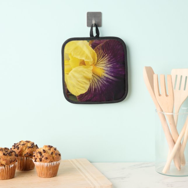 Manique Fleur d'Iris à épaulettes violet et jaune (In situ (suspendu))