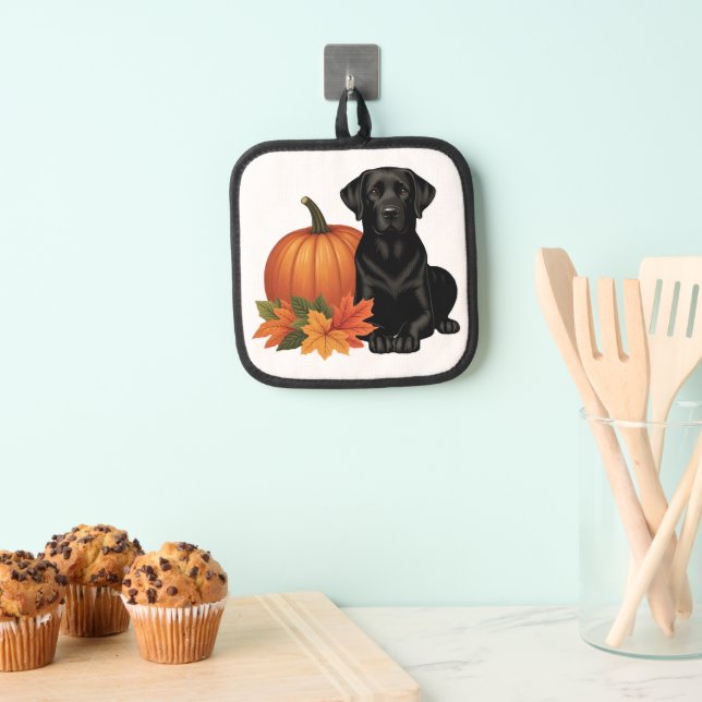 Manique Labrador Noir avec feuilles d'automne et Citrouill (In situ (suspendu))