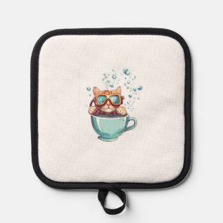 Manique Tiny Diver Cat � Funny Scuba Kitty Tea Lover