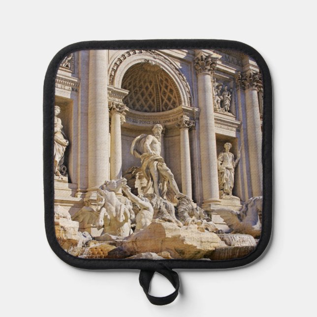 Manique Trevi fountain (Recto)