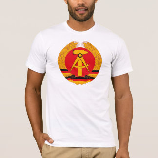 Manteau de l'Allemagne de l'Est de T-shirt de bras